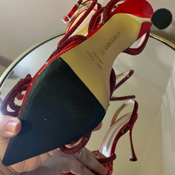 Authentic Mach & Mach Double Crystal Bow Pointed Toe Pump - Picture 14 of 14